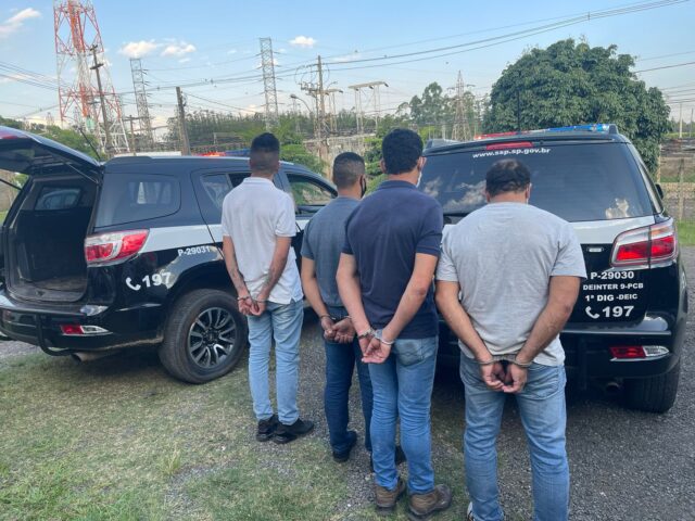 Criminosos que roubaram carga de caminhão e amarram motorista são presos pela Polícia Civil