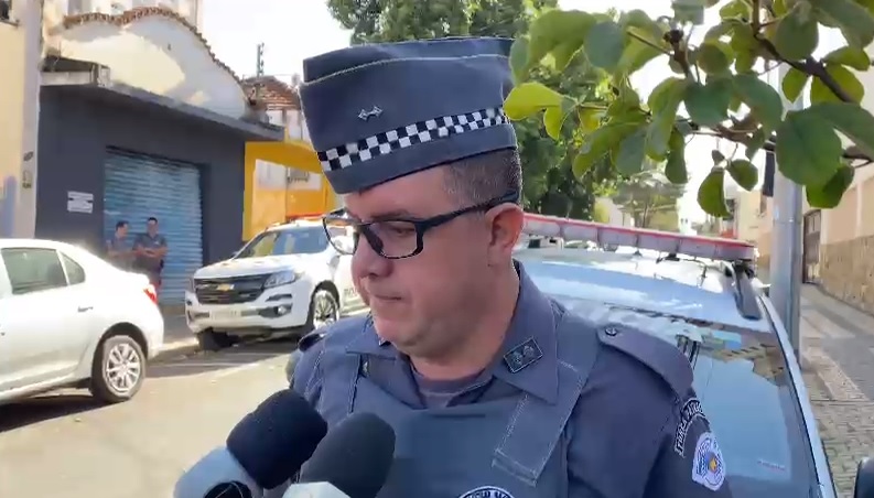 Tenente da PM fala sobre o tiroteio em Piracicaba (SP); assista trecho de coletiva