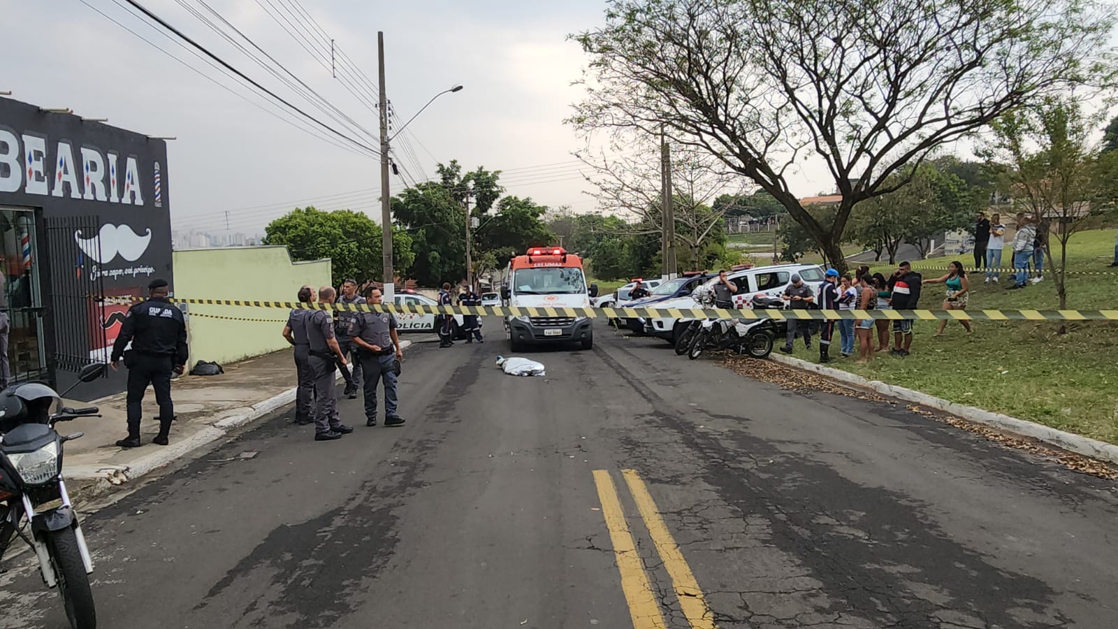 Homem é morto com a própria arma após briga com companheiro da ex-mulher