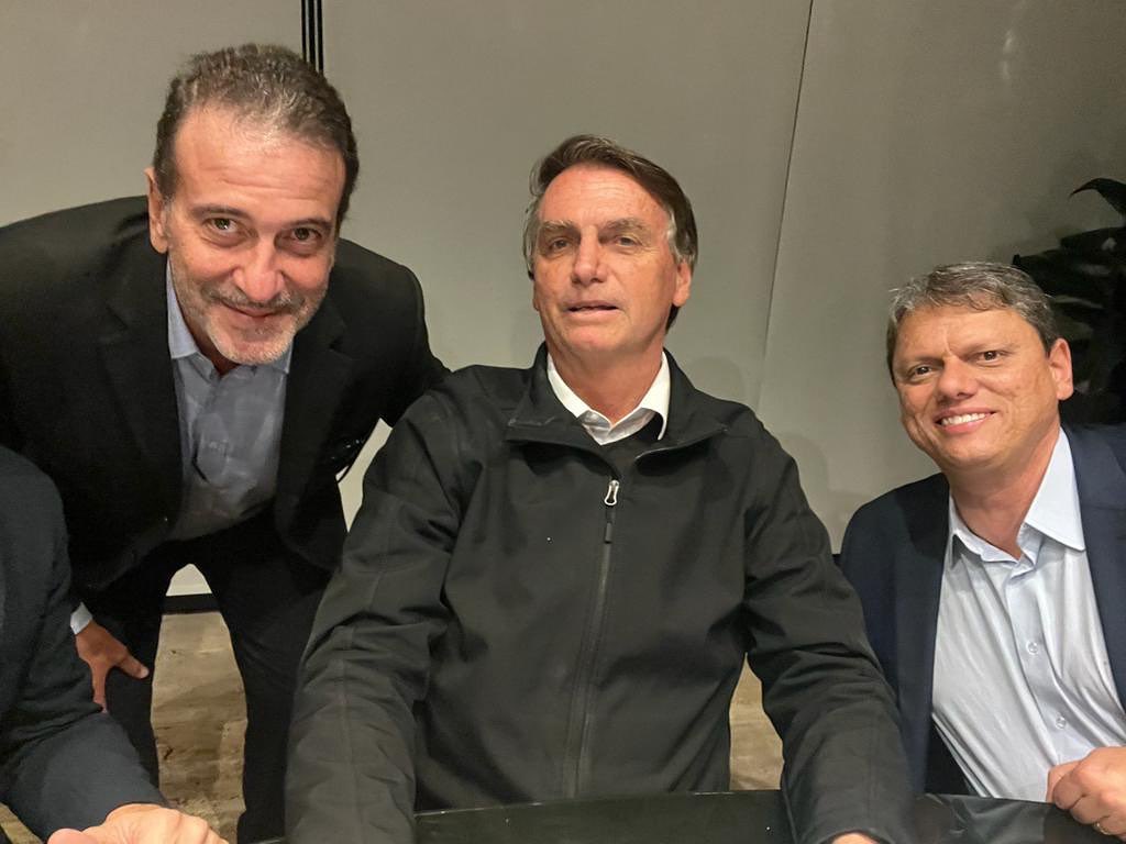 Prefeito de Piracicaba se encontra com Bolsonaro e Tarcísio