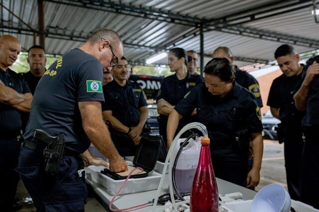 Guardas-civis de Piracicaba passam por treinamento para prestar atendimento em situações de confronto