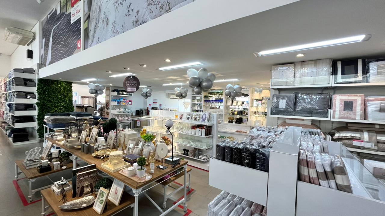 Lojas Kacyumara comemora seus 60 anos com ofertas de até 50% de desconto em Piracicaba