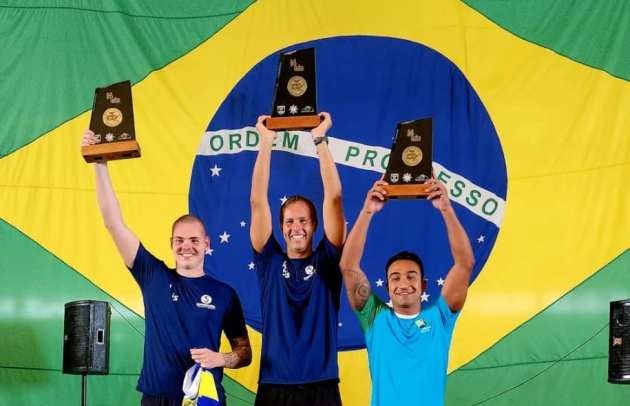 Piracicabano ganha em primeiro lugar maratona de mais de 4h de natação