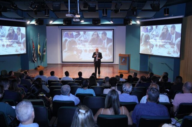 Acipi apresenta novos membros do Conselho do Jovem Empresário