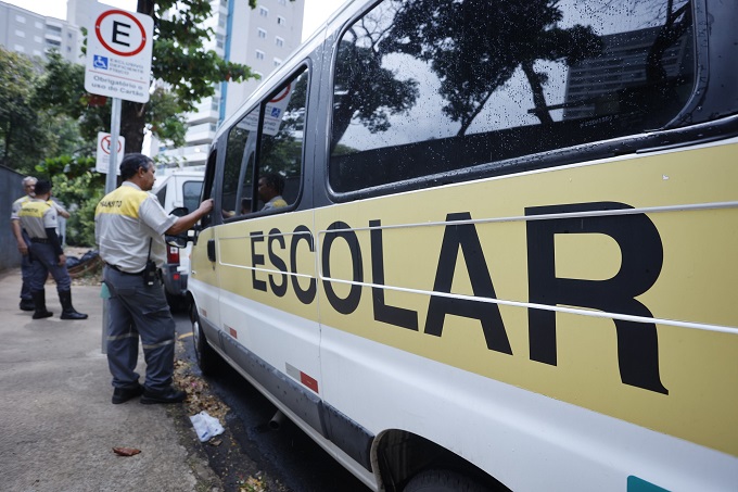 Semuttran realiza fiscalização em veículos de transporte escolar de Piracicaba