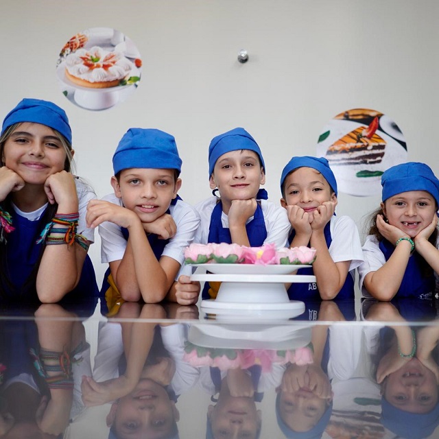 Escola promove “Plantão de Férias” com atividade ‘mini chef’ em Piracicaba (SP)