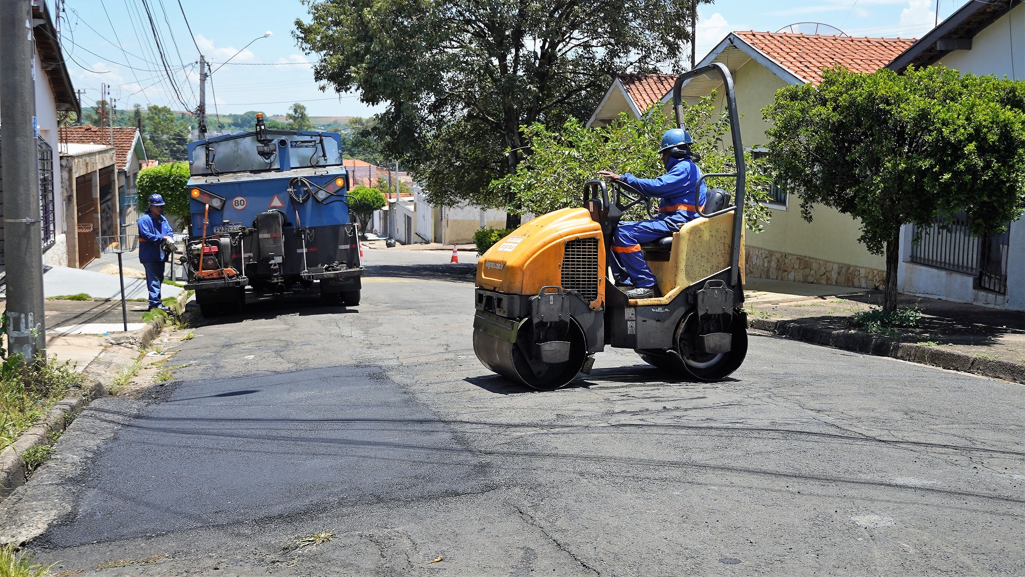 Em Piracicaba, 49 vias receberam serviços de tapa-buraco na última semana