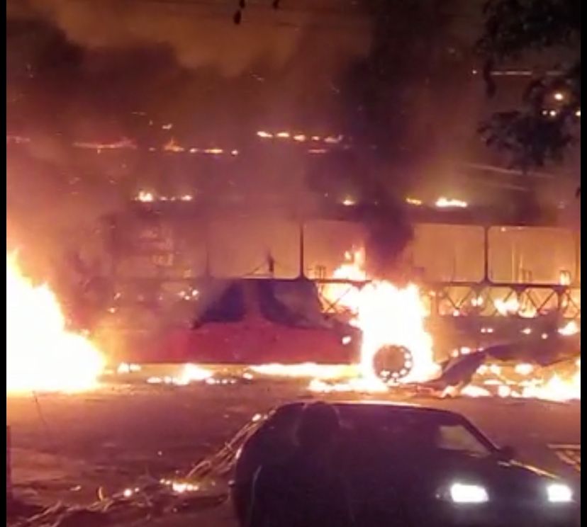 Fogo em ônibus deixa posto de saúde sem energia e os atendimentos são suspensos temporariamente em Piracicaba