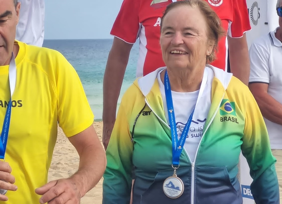 Atleta de natação de Piracicaba (SP) conquista pódio em prova internacional