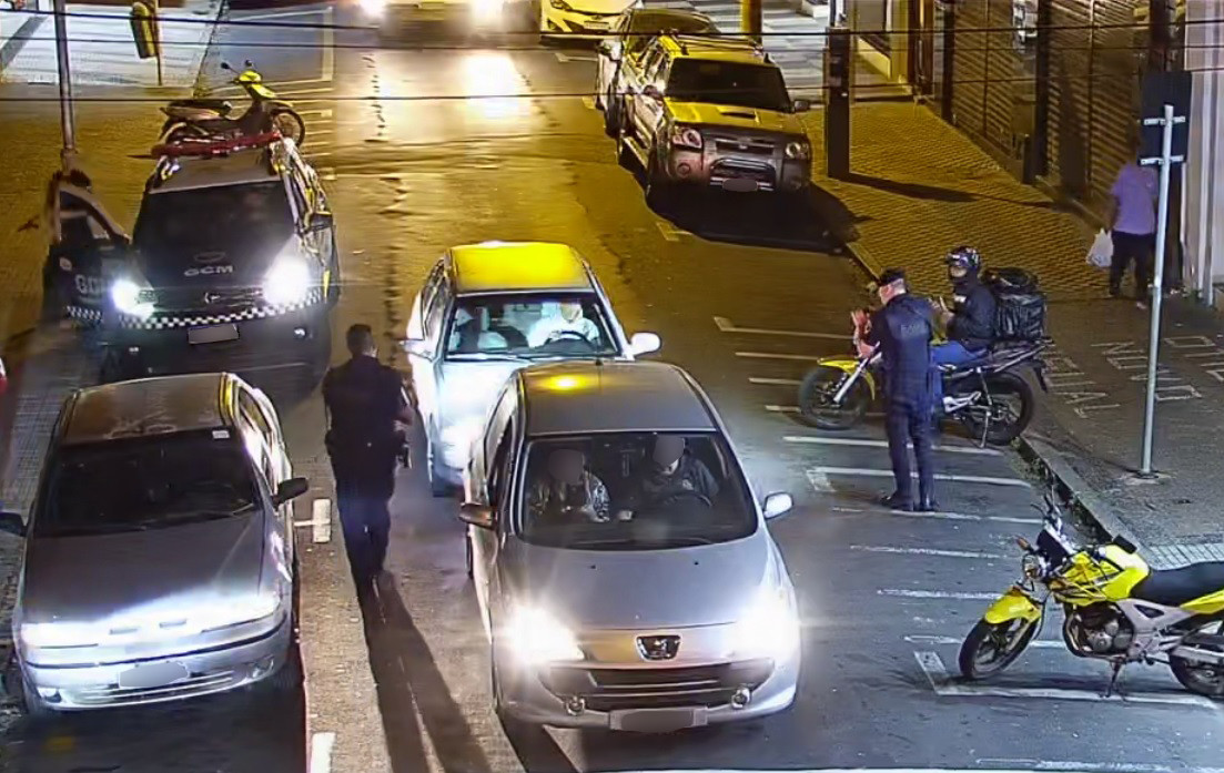Por meio de câmeras da Cemel, homem que descumpria medida protetiva é preso em Piracicaba (SP)