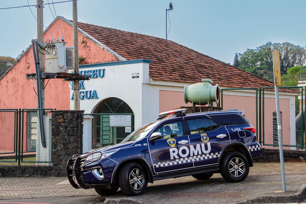 Mulher é presa após furtar diversas lojas em Piracicaba