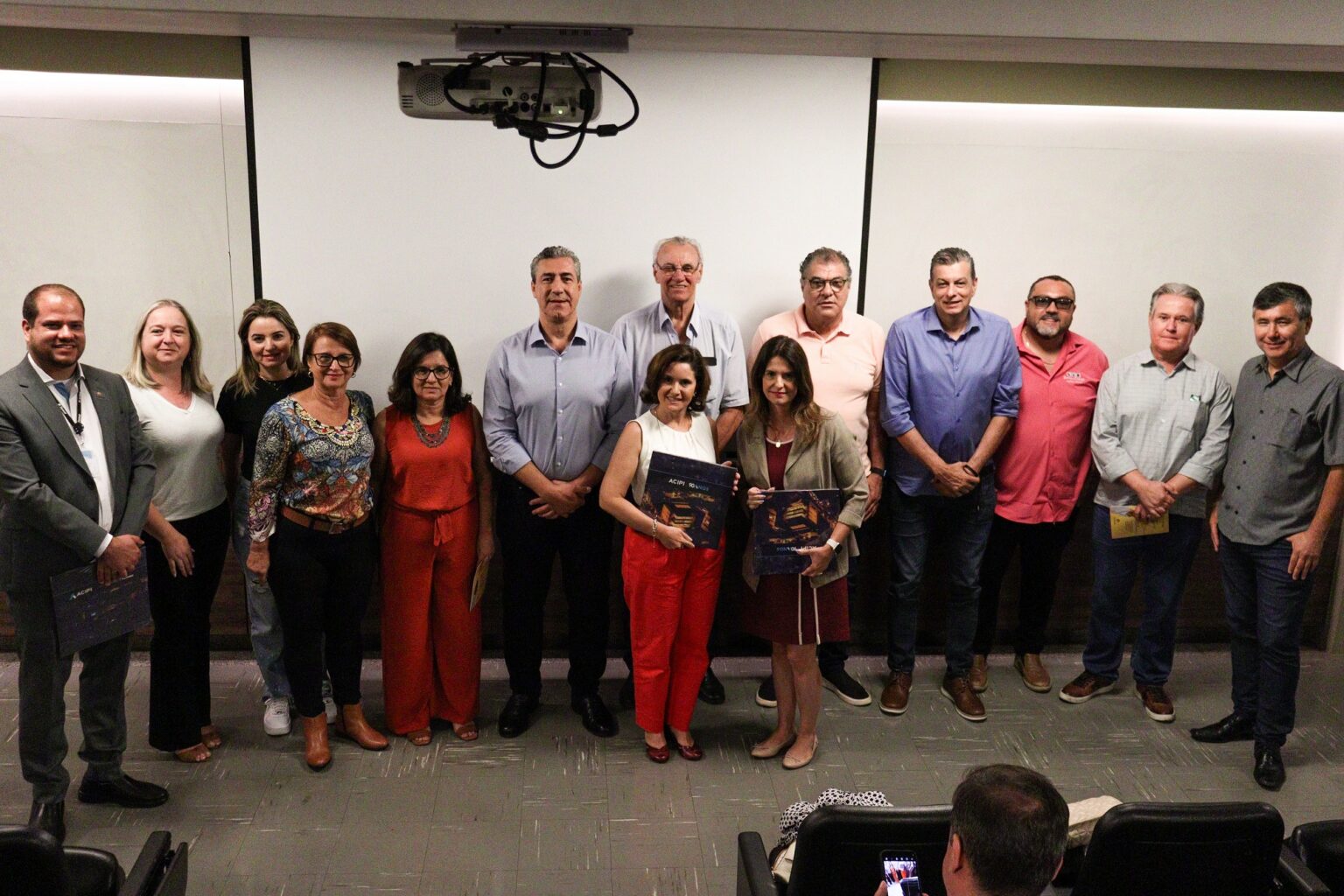 ACIPI Promove Encontro para Discutir a Inserção de Jovens no Mercado de Trabalho