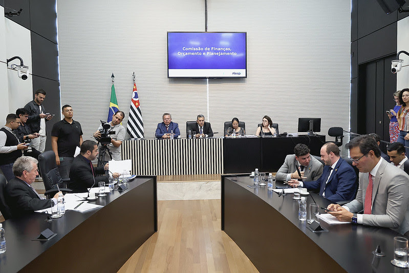 Relatório aprovado: Estado de SP deve custar R$ 328 bilhões em 2024; plenário da Alesp dará decisão final