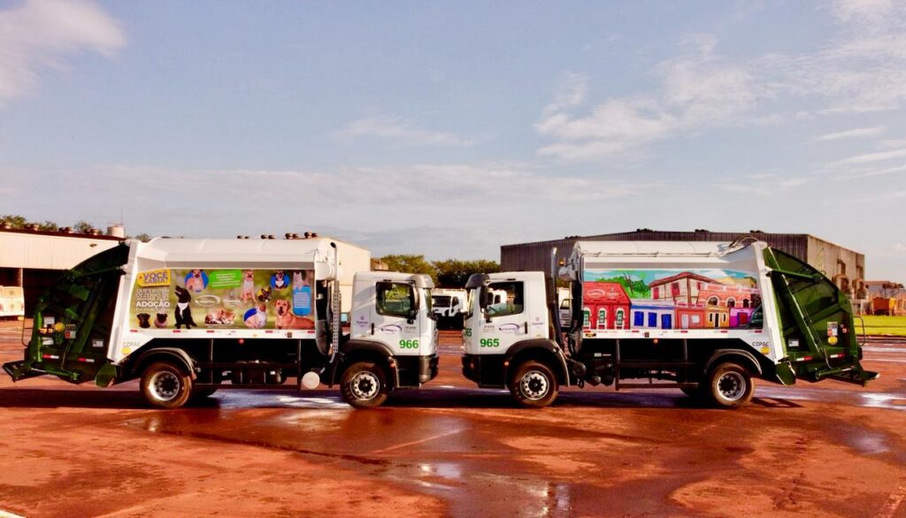 Piracicaba recebe cinco novos veículos para serviços de limpeza pública