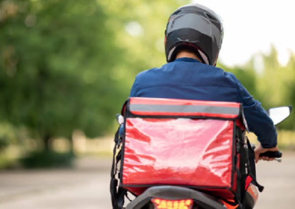 Funcionário desaparece com moto usada para entregas em Piracicaba