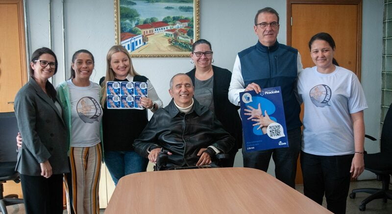 Prefeitura lança Central de Libras, que vai intermediar atendimento público às pessoas surdas em Piracicaba