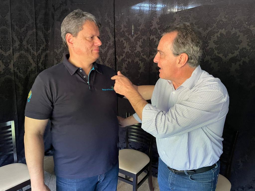 Zanatta elogia rápida ação de Tarcísio para encontrar autor de crime que matou peixes em Piracicaba e diz que só multa não é suficiente