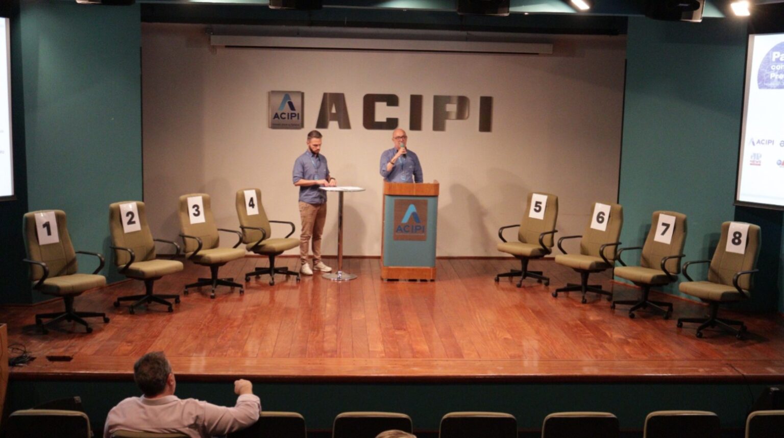 Candidatos à Prefeitura de Piracicaba participam de painel na Acipi em parceria com 17 entidades