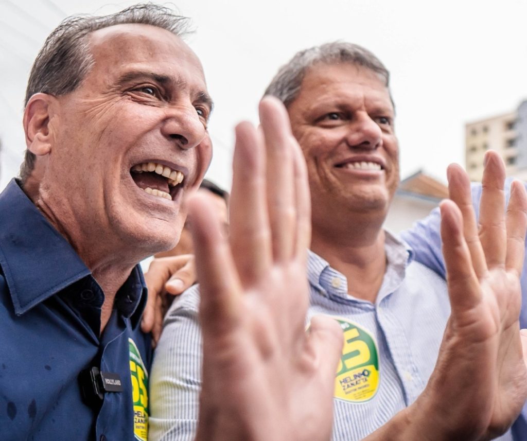 Após reunir multidão no Centro com Tarcísio, Zanatta sobe para 53,4%