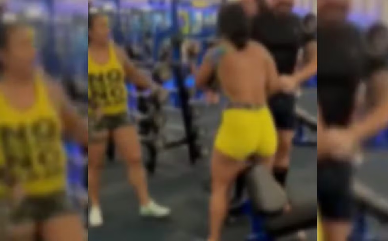 Mulheres brigam em academia por disputa de aparelho