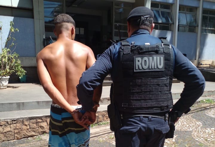 ROMU Canil captura foragido durante patrulhamento em Piracicaba