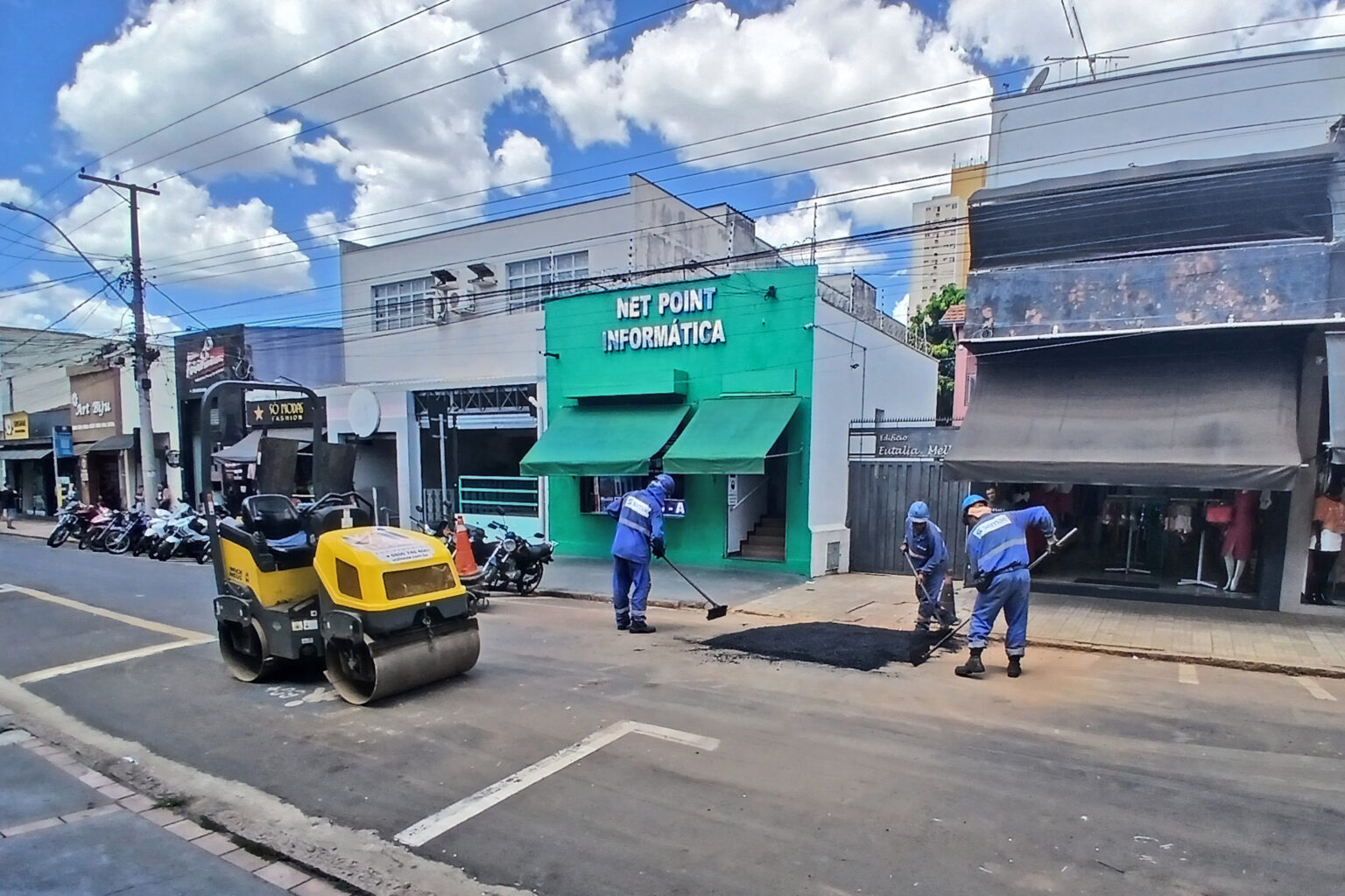 Prefeitura de Piracicaba faz recape de 48 ruas e avenidas