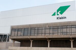 Klabin abre vagas de emprego em Piracicaba e reforça oportunidades no setor industrial