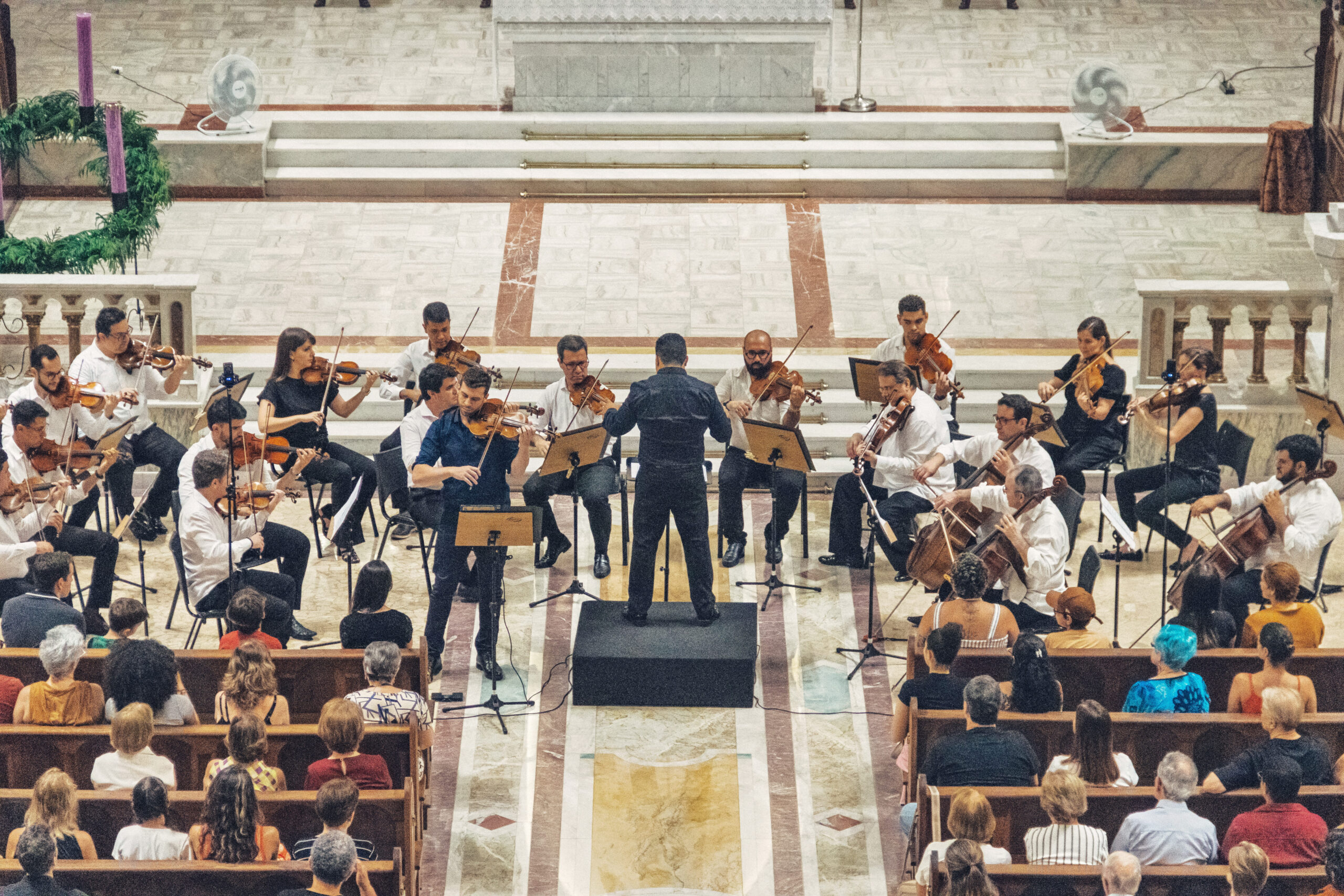 Gratuito: Filarmônica Jovens Músicos e Cármelo de los Santos se apresentam em Campinas, Piracicaba e Jundiaí