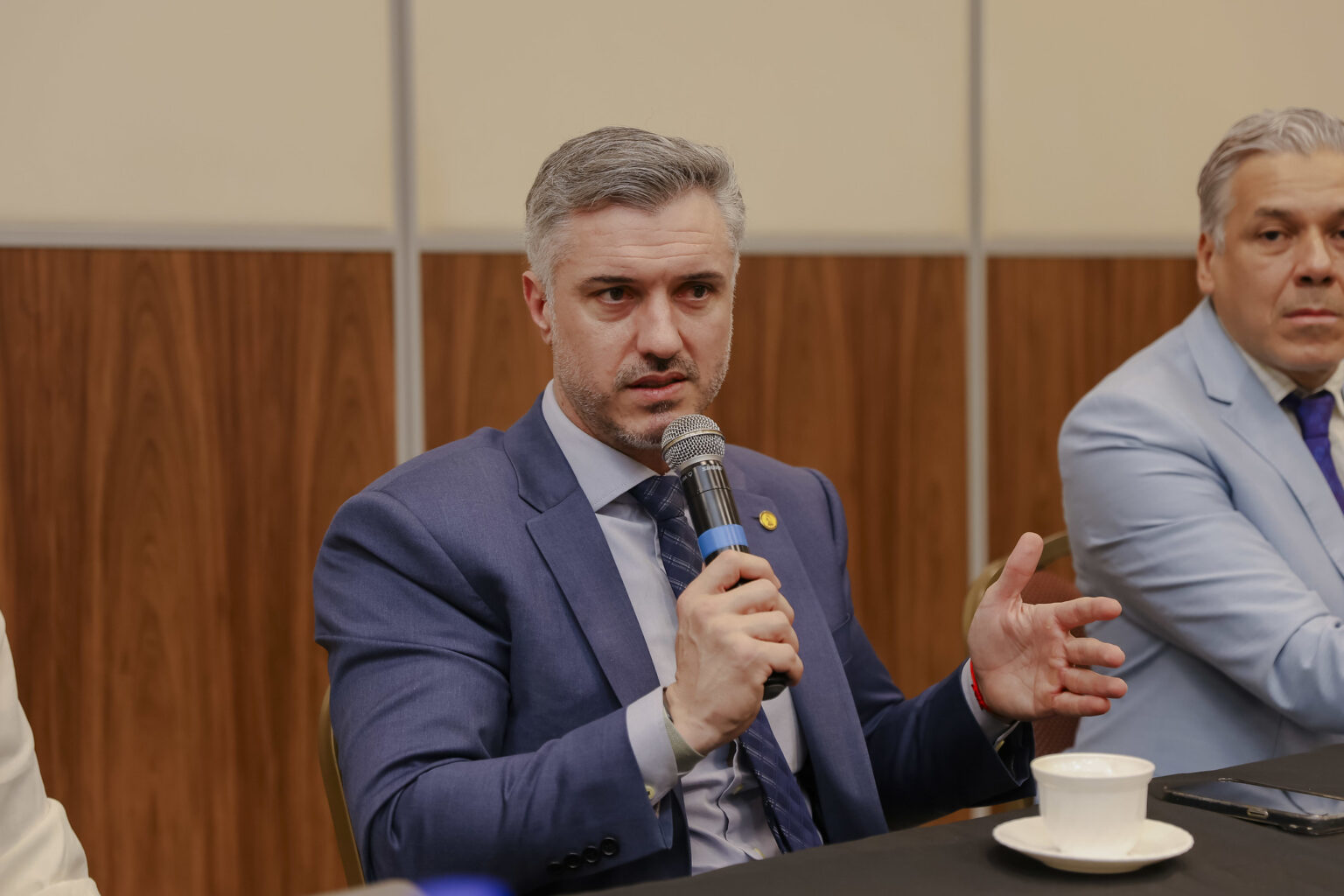 Vinicius Marchese integra comitiva brasileira em missão oficial à China