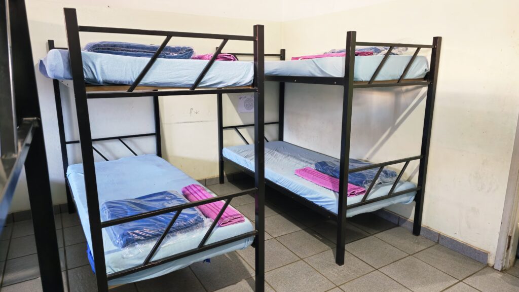 Frente fria: Assistência Social amplia acolhimento para pessoas em situação de rua