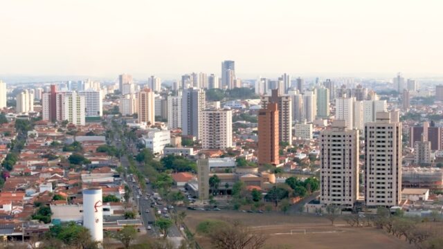 Piracicaba sobe 13 posições, alcança a 17ª colocação no ranking nacional e a 10ª no estadual em avanços significativos
