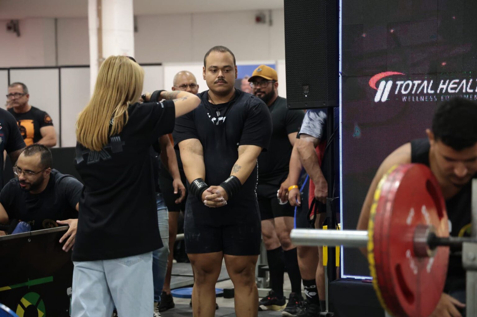 Jovem de Piracicaba conquista títulos no powerlifting e se prepara para disputar dois mundiais