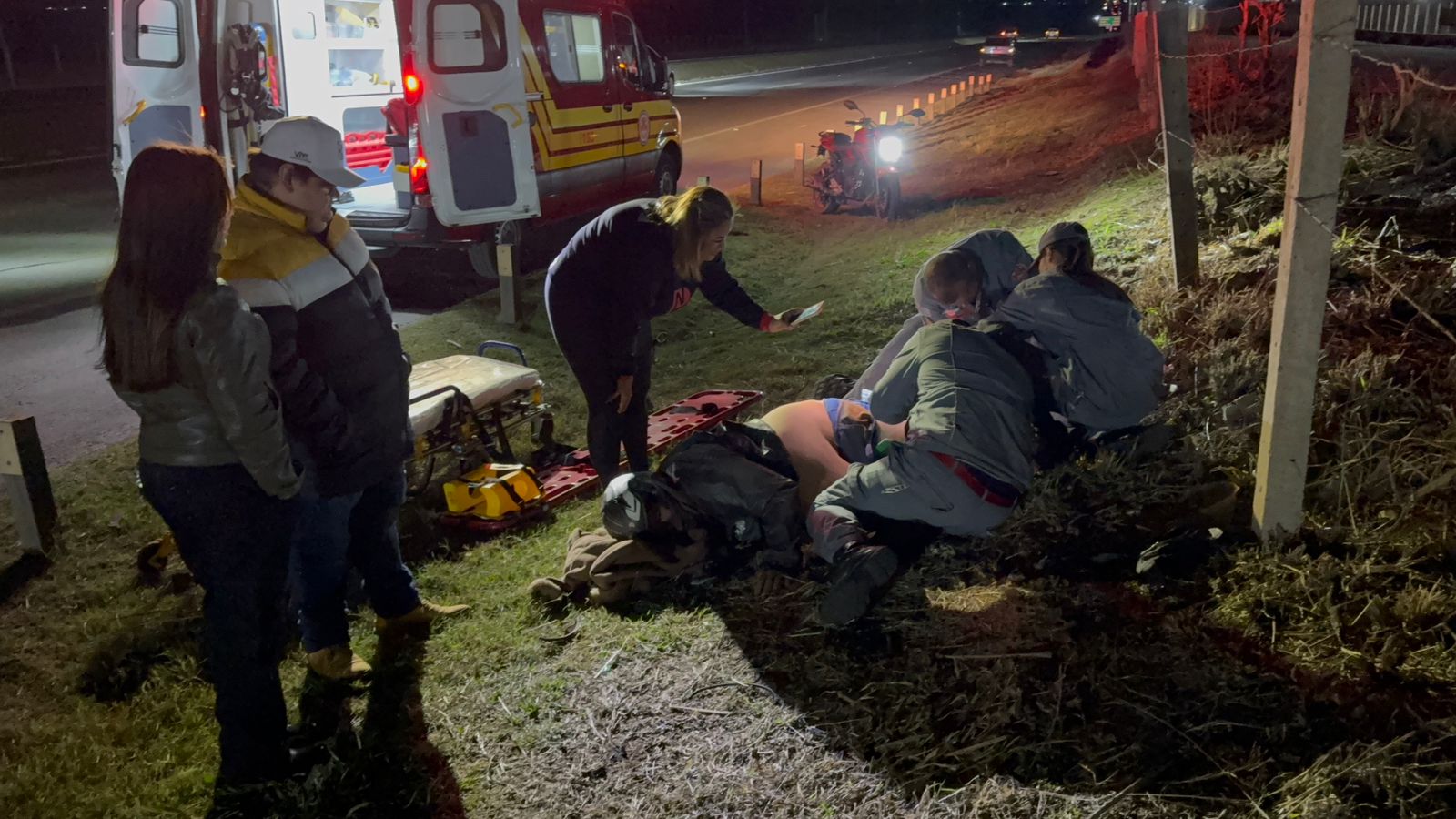 Motociclista fica em estado grave após acidente de moto em rodovia de Piracicaba