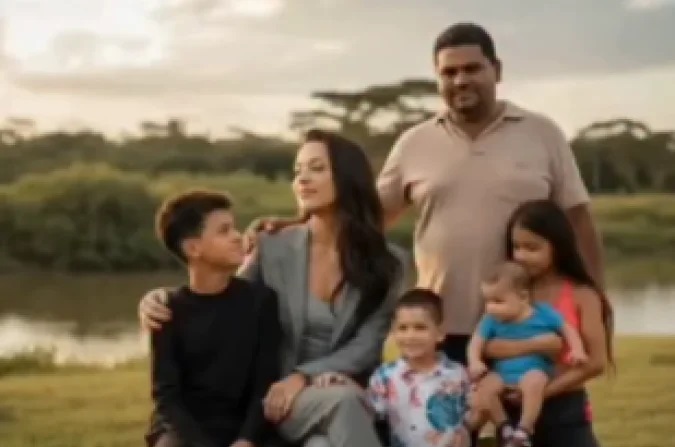 Seis pessoas da mesma família morrem em acidente entre carro, caminhão e moto em rodovia