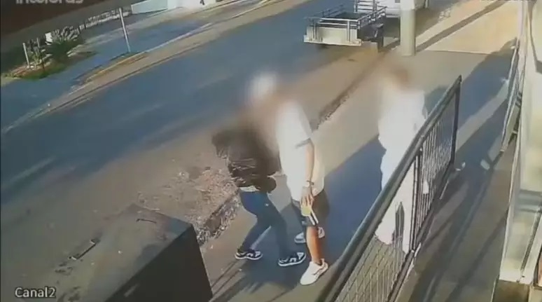 Motorista age e evita estupro de menina de 12 anos