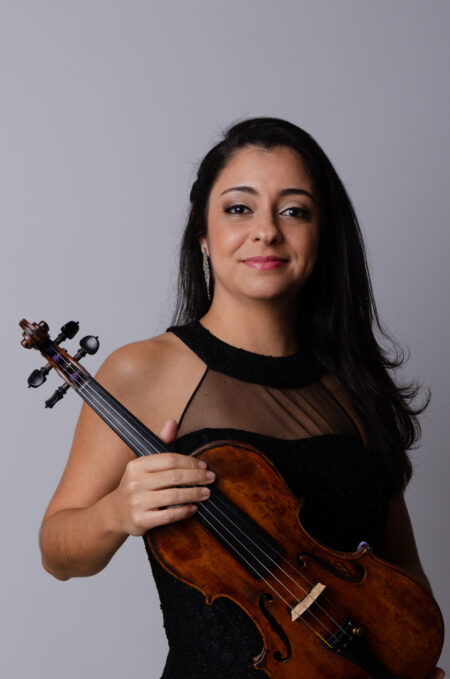 Gratuito no Pecege: Filarmônica Jovens Músicos convida a violinista Gabriela Queiroz