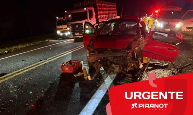 Colisão frontal de veículos faz quatro vítimas na Rodovia Geraldo de Barros neste domingo (19)
