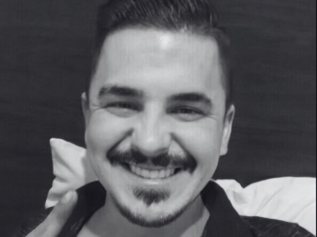 Jovem morre eletrocutado enquanto limpava a casa