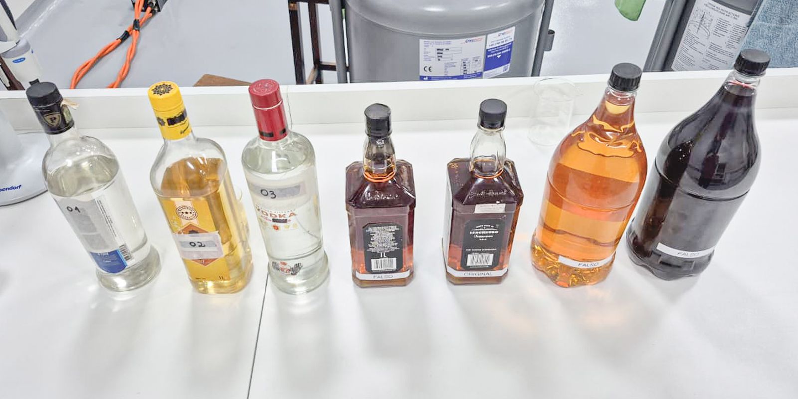 Metanol mata: sobe para sete o número de óbitos em São Paulo Metanol mata: sobe para sete o número de óbitos em São Paulo