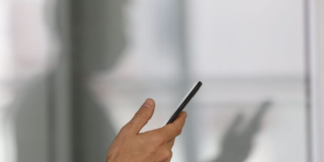 uso_de_smartphone_e_celular050720211238