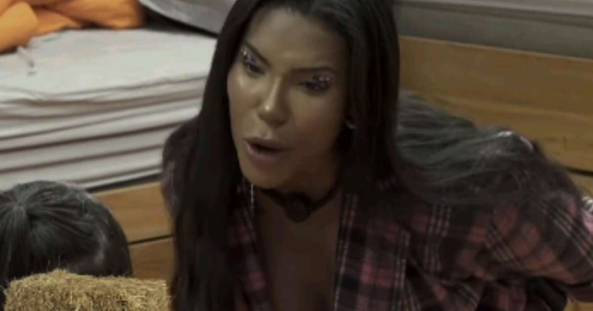 Clima quente em A Fazenda 17: Carol critica estratégia de Yoná