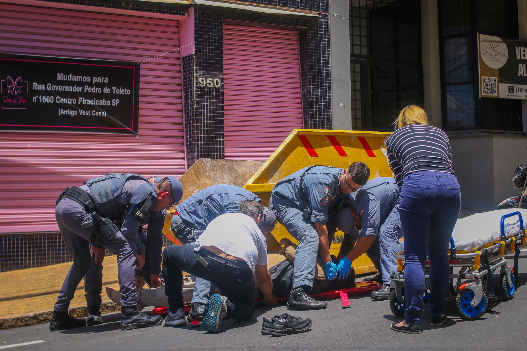 Motociclista é lançado a seis metros após acidente no Centro de Piracicaba