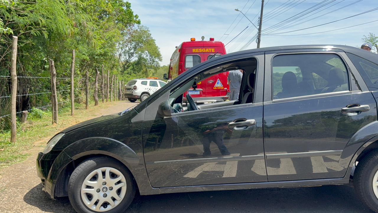 Bebê fica ferido após mãe sem habilitação perder controle do carro em Piracicaba