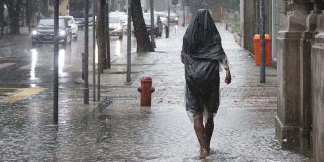 Tempestade Forte Atingirá Sul e Centro-Oeste; Defesa Civil Alerta Para Riscos