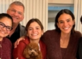 Bruna Marquezine e família ao lado de chef Andy Japa nos Estados Unidos. Foto: Reprodução/Inst...