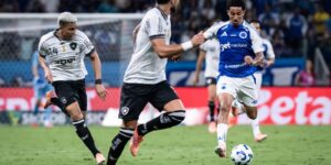 Cruzeiro abre 2 a 0, mas Botafogo reage nos acréscimos e garante empate no Mineirão