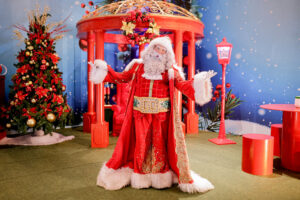 Piracicaba ganha o encantador Mundo de Noel e tem hoje o Acendimento da Ponte Pênsil na programação especial de Natal da Acipi