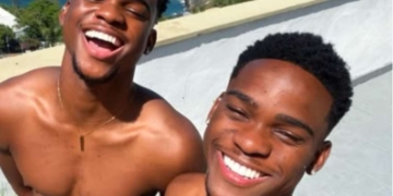 Faíska Alves, o Jeff de 'Dona de Mim' foi substituído pelo irmão Gêmeo, Fumassa, após doenç...