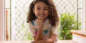 Elis Cabral, a Sofia de Dona de Mim, pensa em fazer medicina veterinária no futuro. Foto: Divulg...