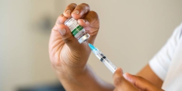 Márcia Couto, da FM-USP: Uma das abordagens que se mostraram mais eficazes foi apresentar a vaci...